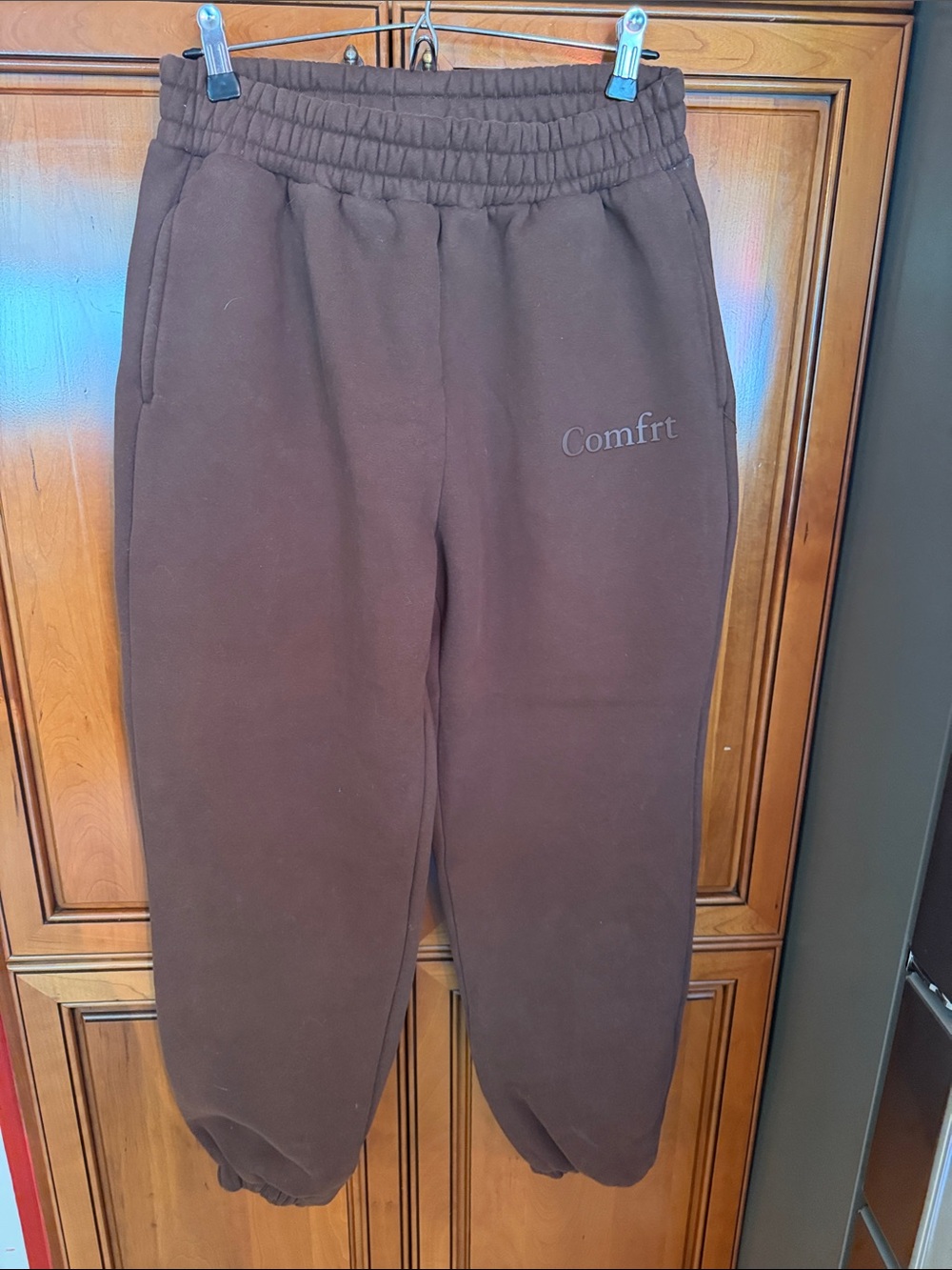 Comfrt Women's Chocolate Brown Jogger Sweatpants